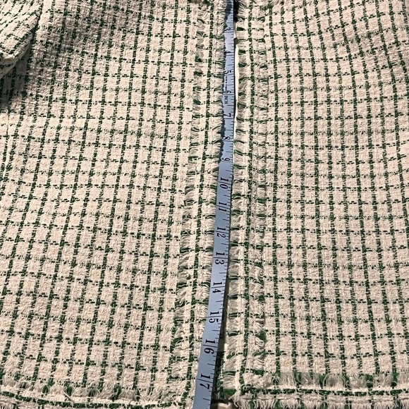 Ann Taylor women’s Green and Cream Fringe Tweed Jacket 4P - Picture 10 of 11
